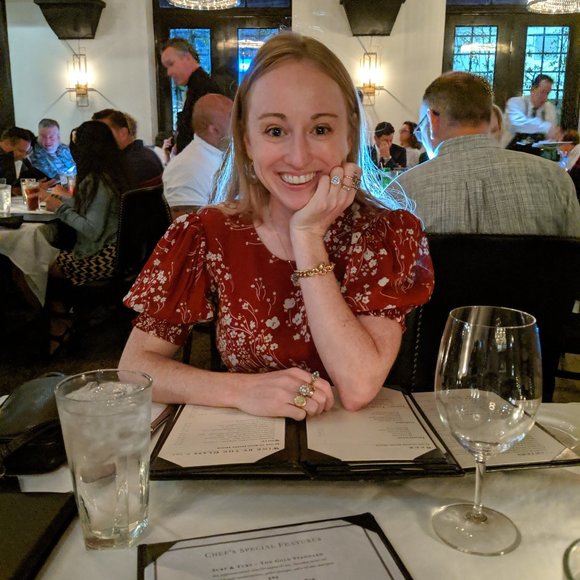 Meet your Posher, Colleen - Picture 1 of 3